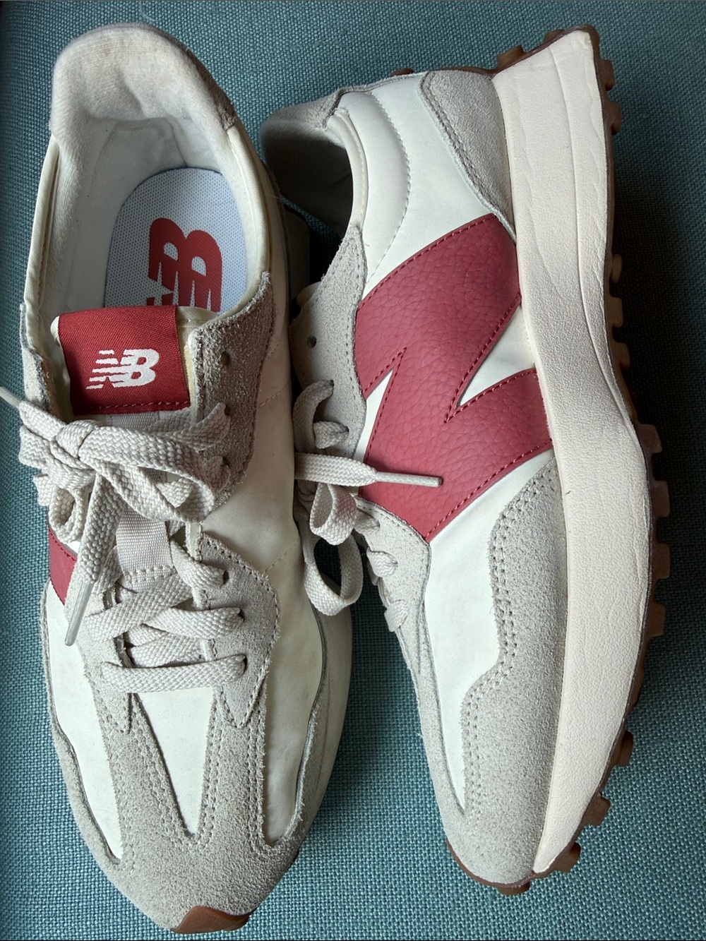 New Balance Cream & Burgundy 327 Lifestyle Sneakers - Picture 5 of 5